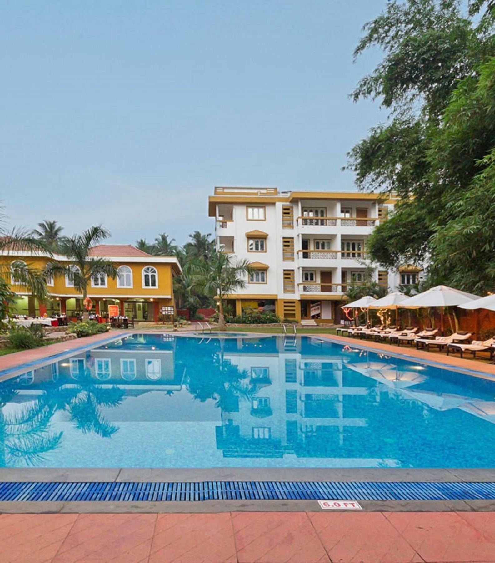 Crystal By Morpho, Goa Villagio Resort Betalbatim Exterior photo